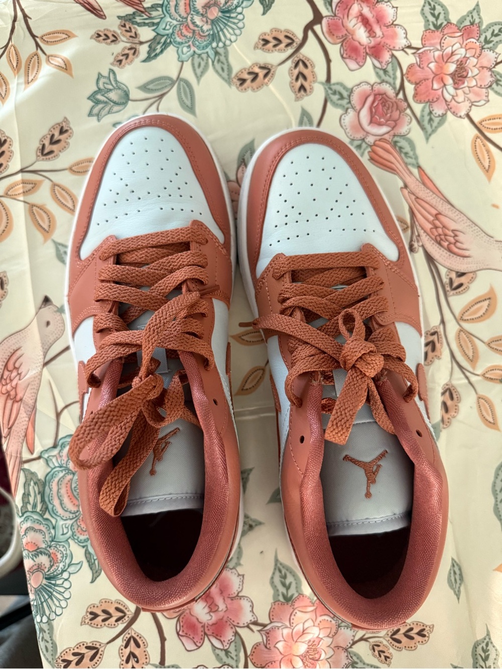 Kids Low-Top Athletic Sneakers in Rust and White